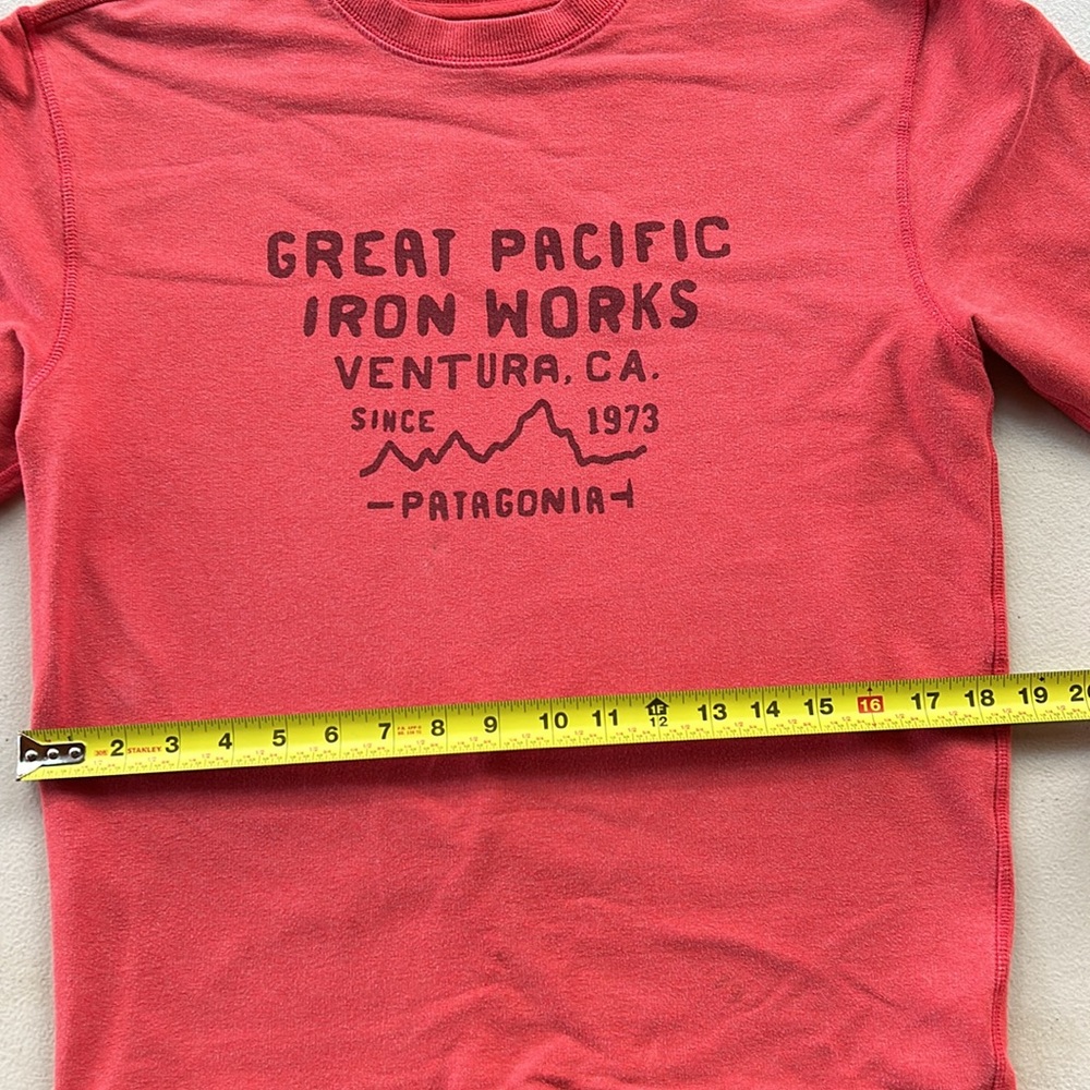 Patagonia Red Graphic Sweatshirt - Picture 6 of 8